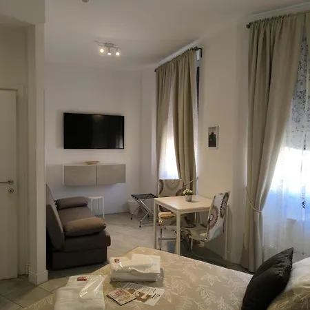 Πανσιόν Castel Sant' Angelo - Vatican - Center - Direct Bus Stop To And From Fiumicino Ρώμη