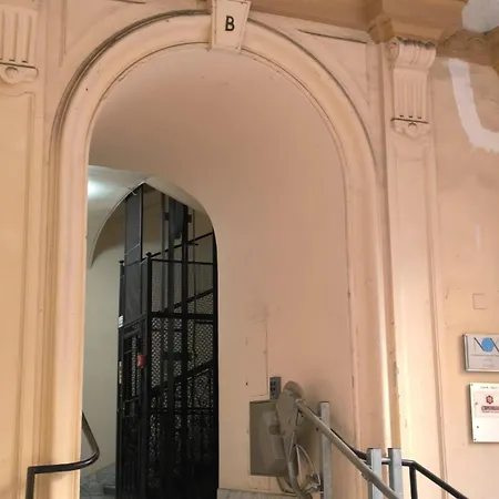 Πανσιόν Castel Sant' Angelo - Vatican - Center - Direct Bus Stop To And From Fiumicino